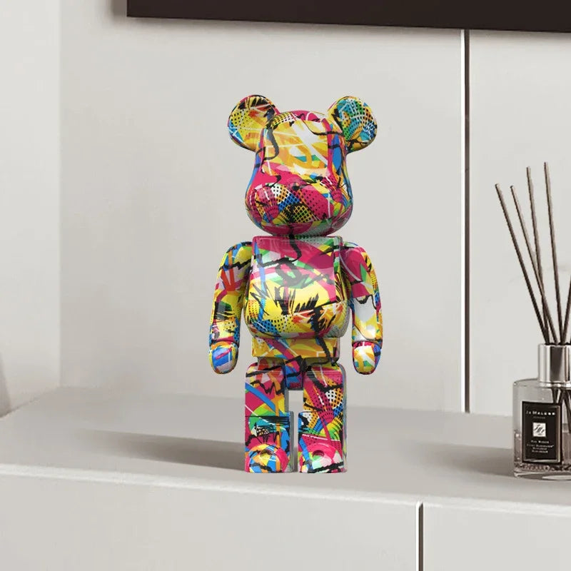 Figurine d’ours graffiti