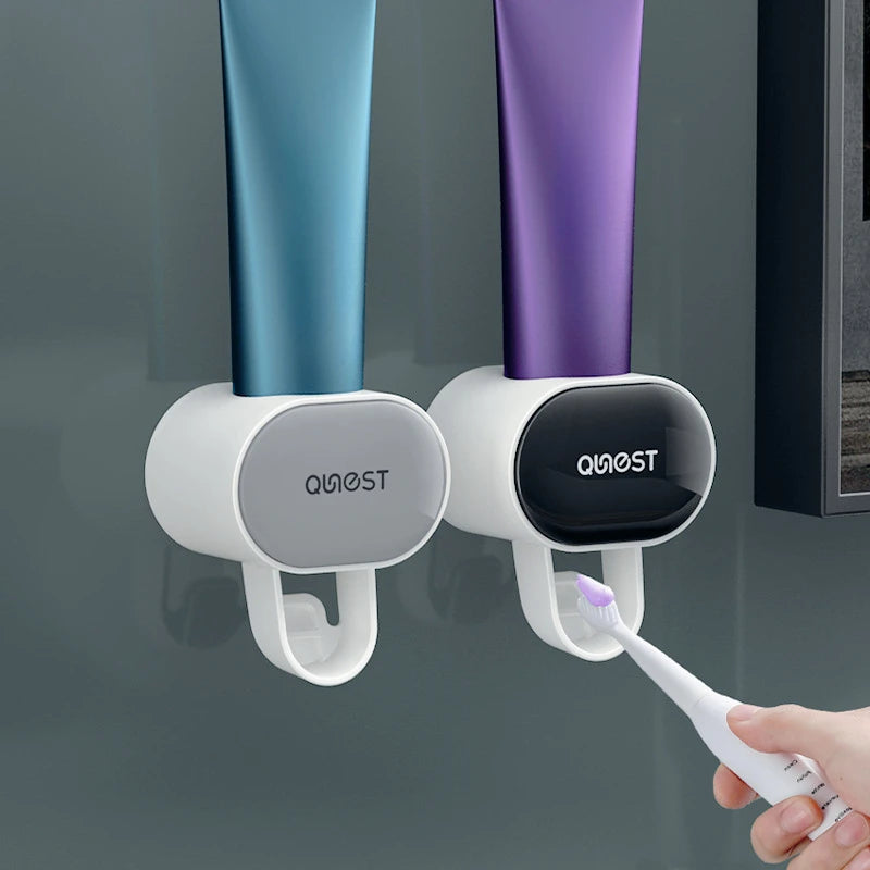 Distributeur automatique de dentifrice