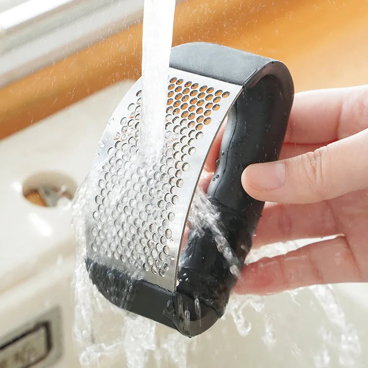 Presse-ail et hachoir en acier inoxydable